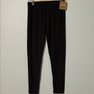 Just Cozy Black Leggings. Poly/spandex. Med/Lg.  Size 6-12. NWT